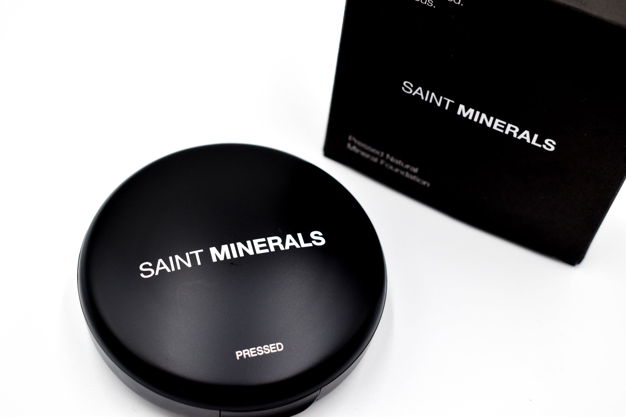 SAINT MINERALS Pressed Foundation - Panoply Beauty 